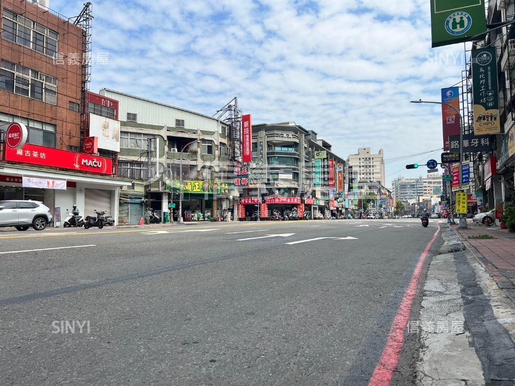 建工商圈電梯收租美４套房房屋室內格局與周邊環境