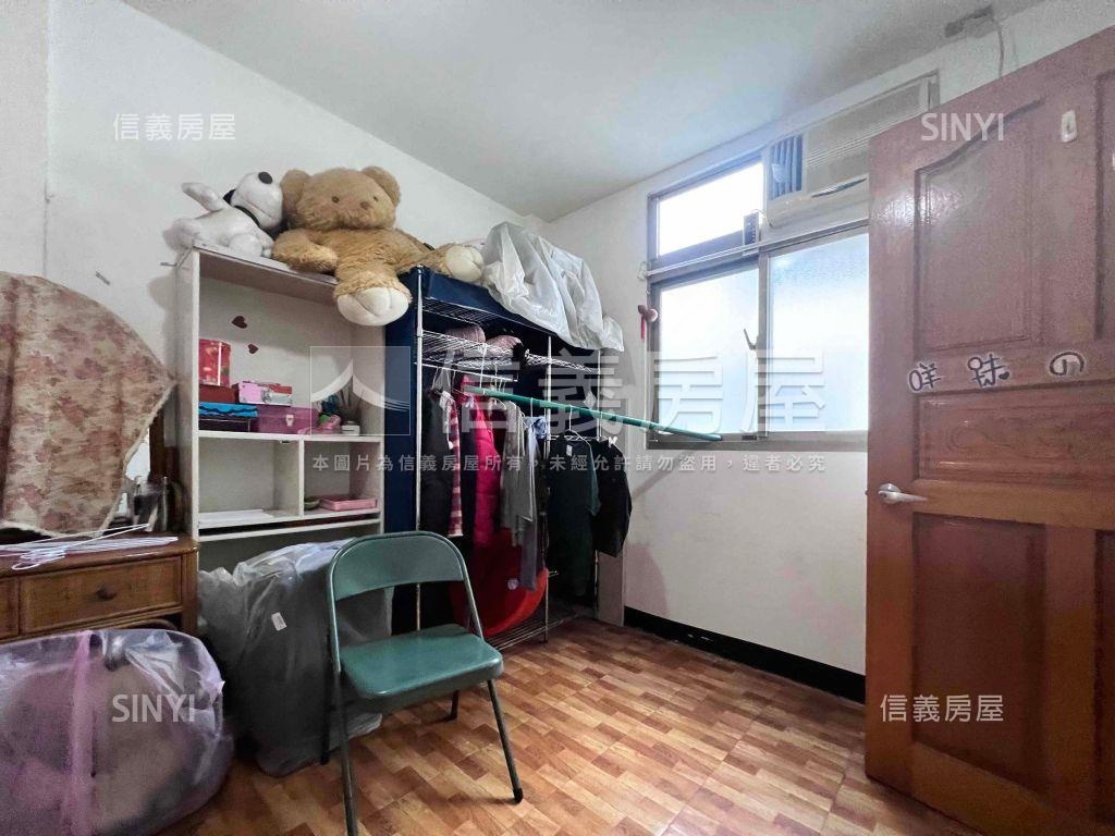 近華中橋中和站收租兼自用房屋室內格局與周邊環境