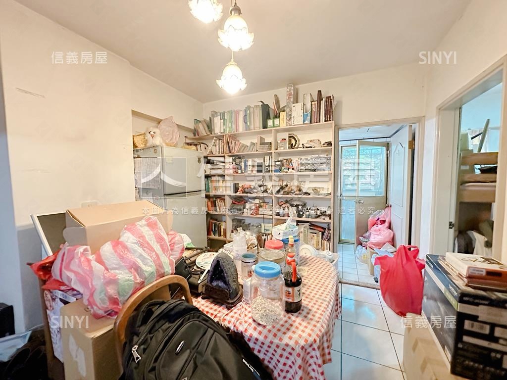 四海名門美３房房屋室內格局與周邊環境