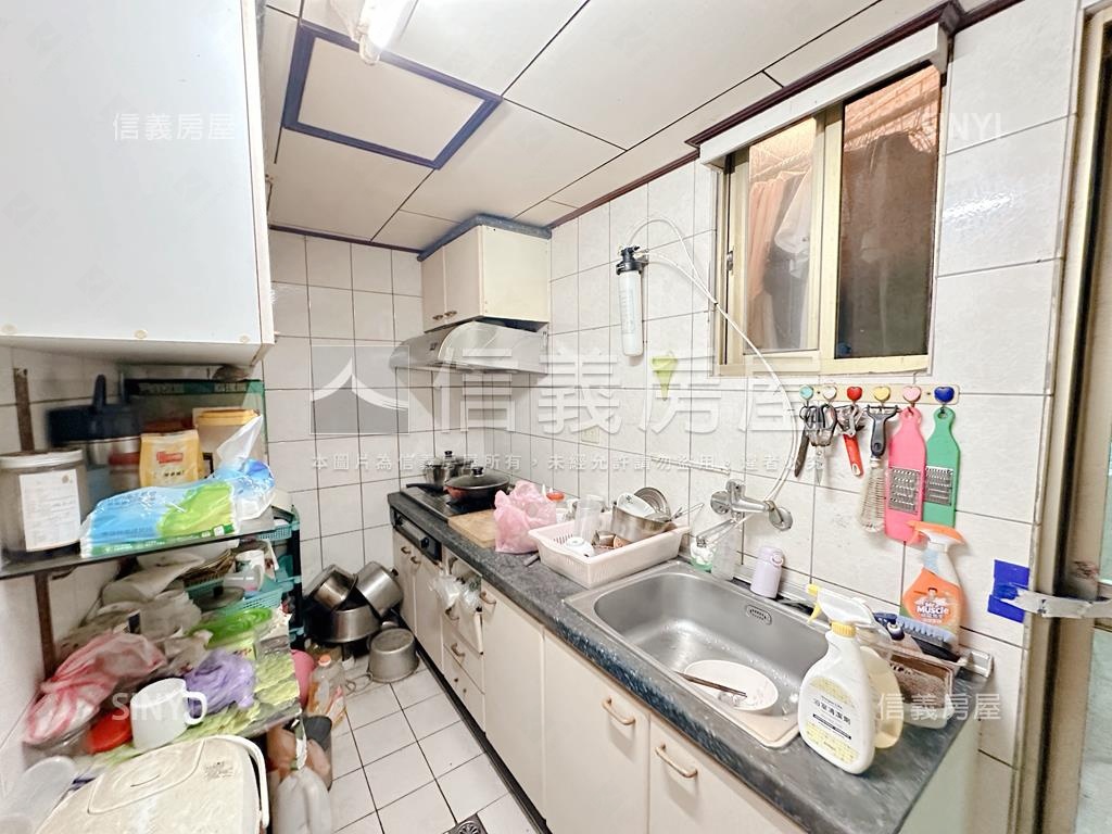 四海名門美３房房屋室內格局與周邊環境