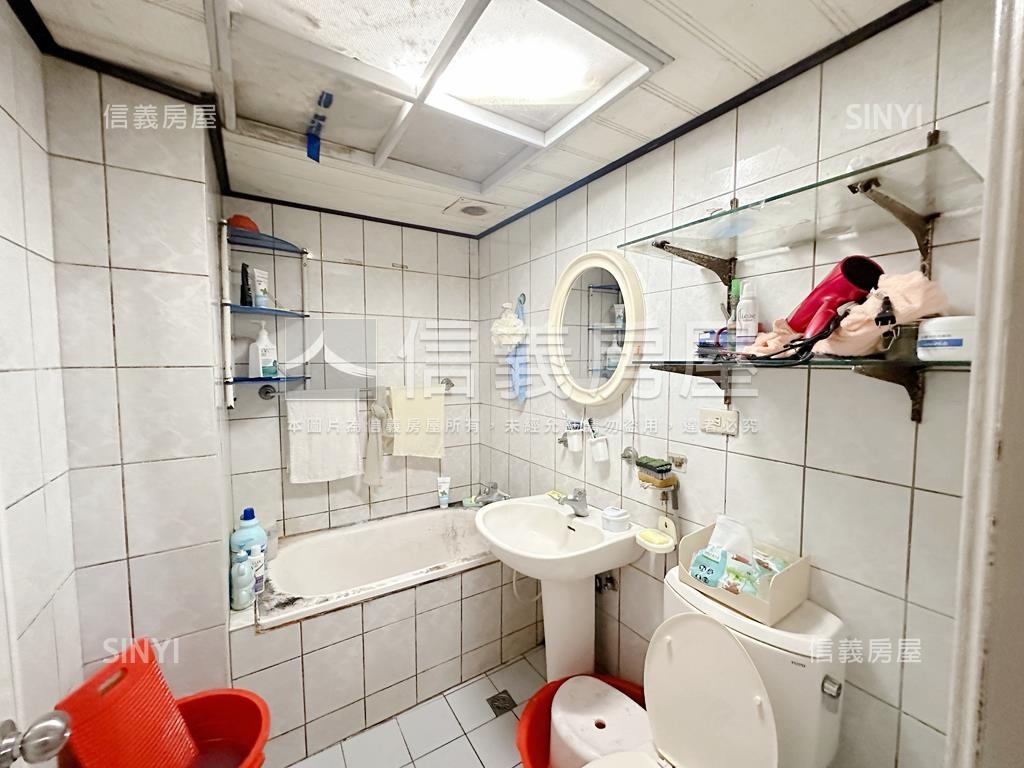 四海名門美３房房屋室內格局與周邊環境