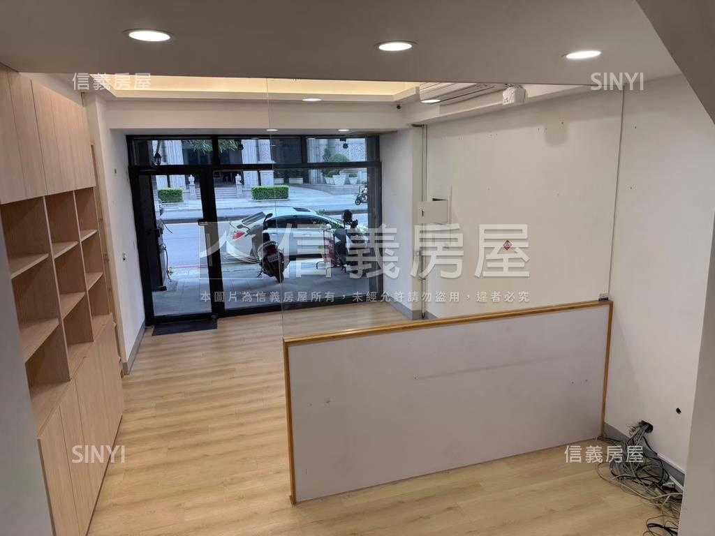 急售！！近逢甲青海路店面房屋室內格局與周邊環境
