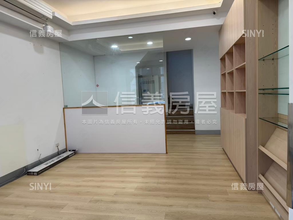急售！！近逢甲青海路店面房屋室內格局與周邊環境