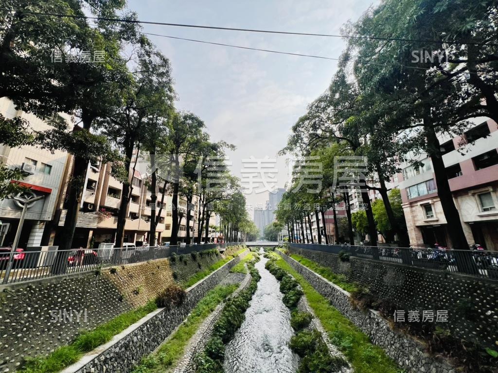 急售！！近逢甲青海路店面房屋室內格局與周邊環境