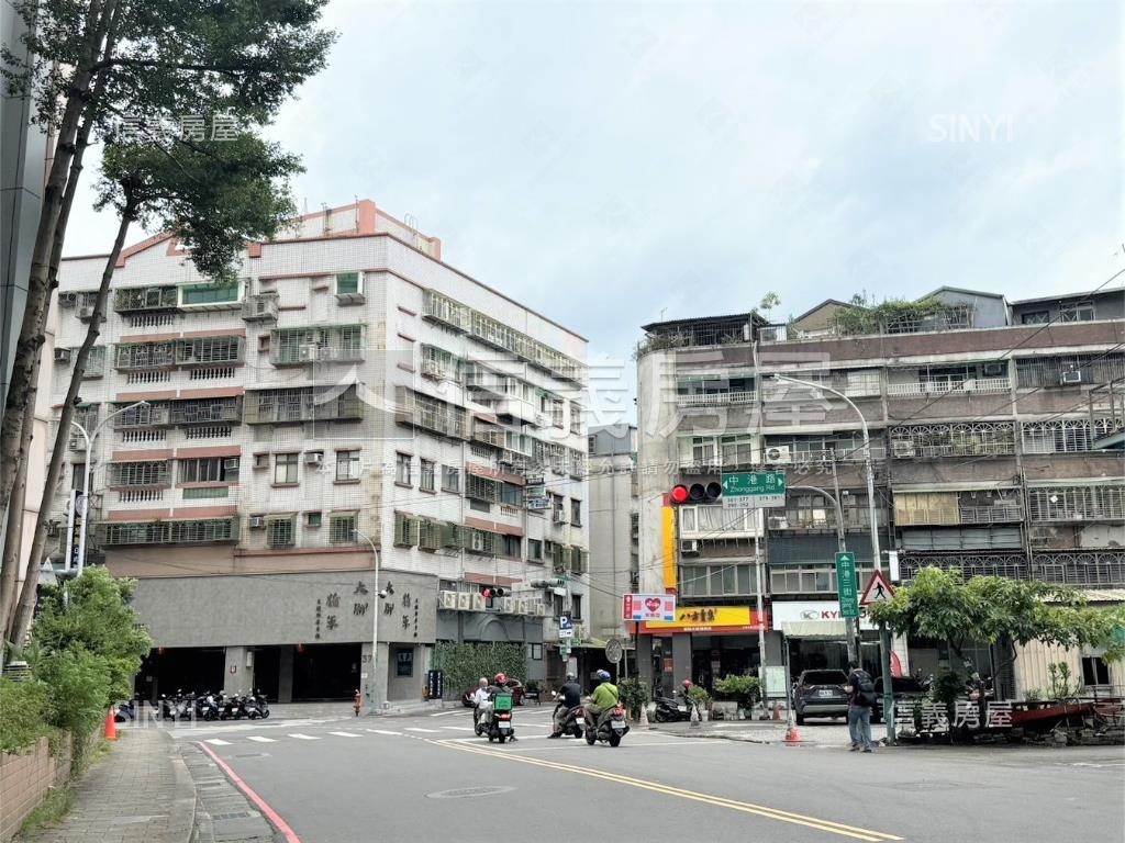 典藏羅丹小資套房房屋室內格局與周邊環境