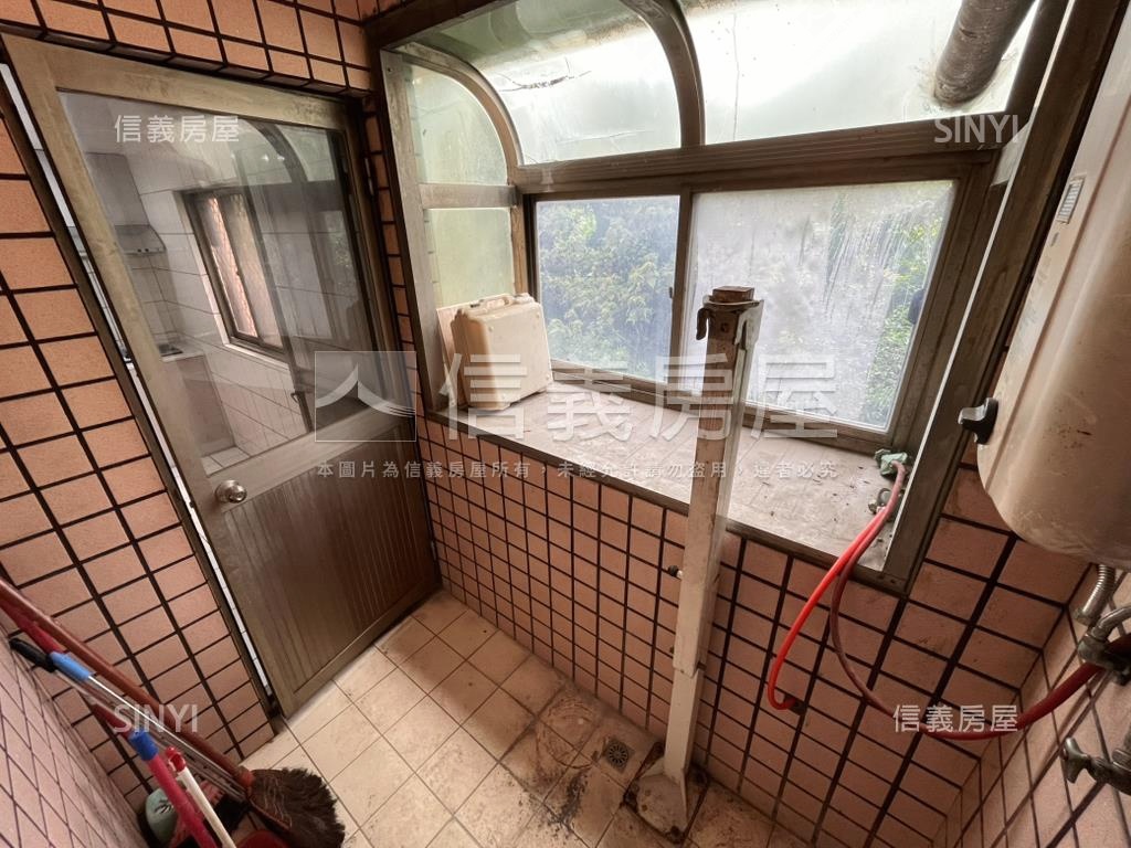 大台北國宅楊梅三房車位房屋室內格局與周邊環境