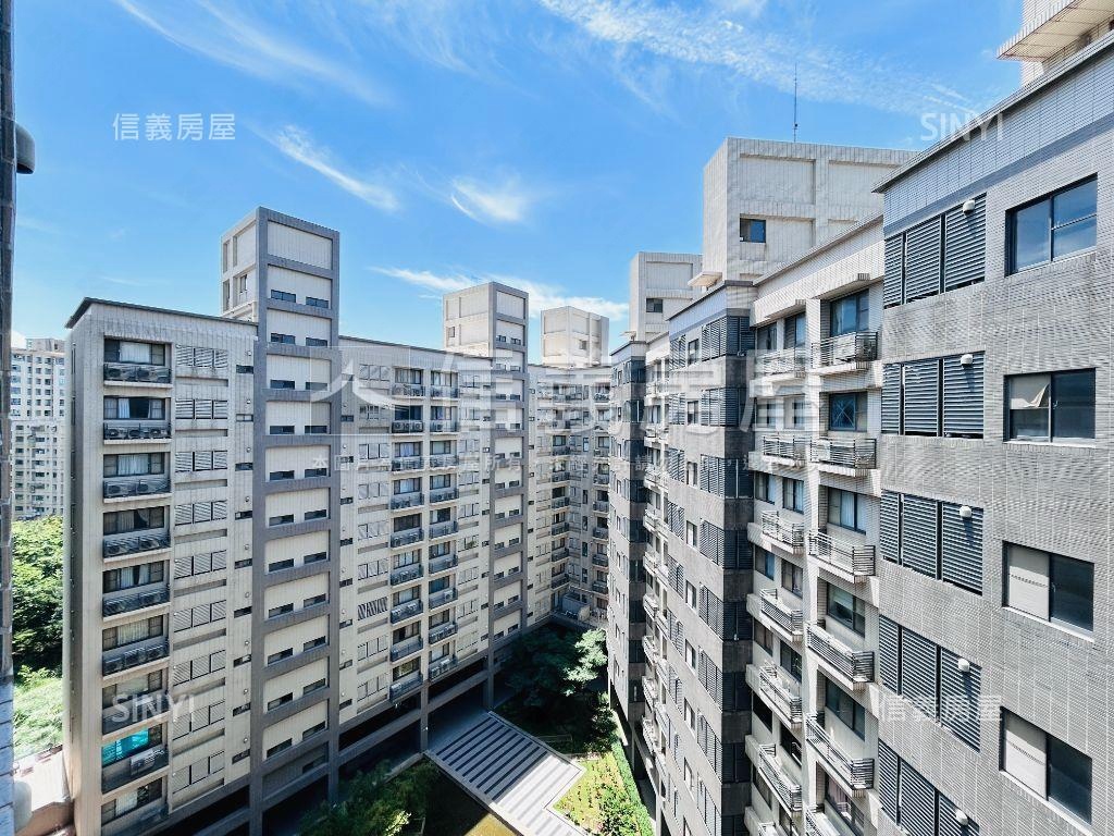 富良野、三面採光三房車位房屋室內格局與周邊環境