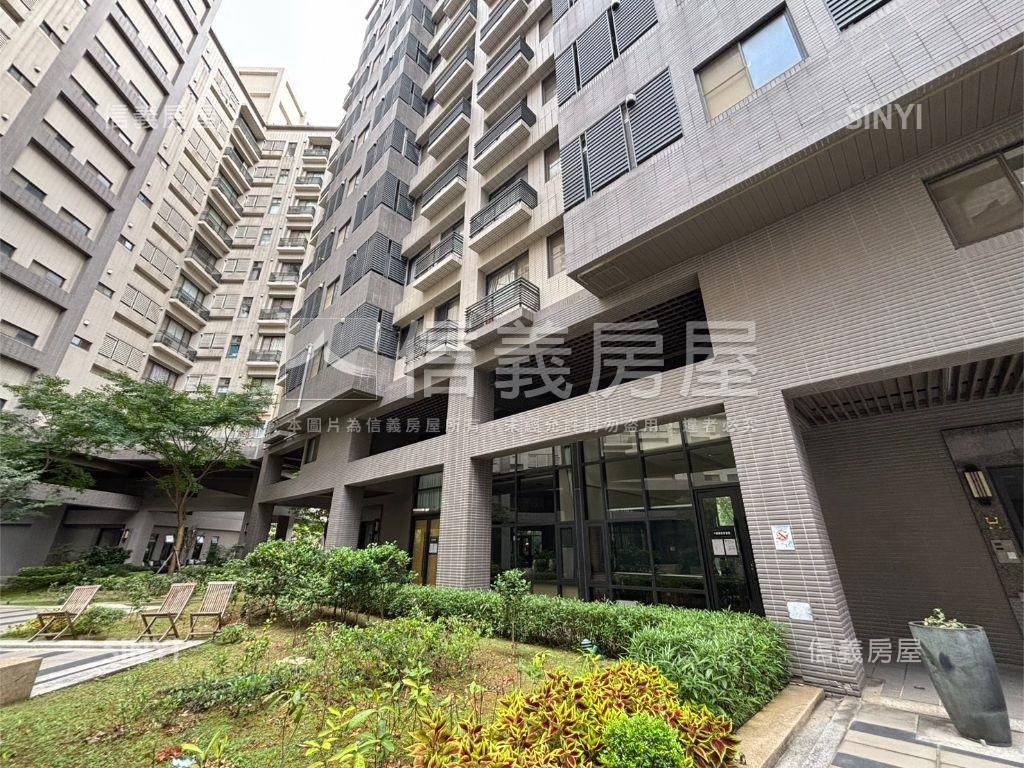 富良野、三面採光三房車位房屋室內格局與周邊環境