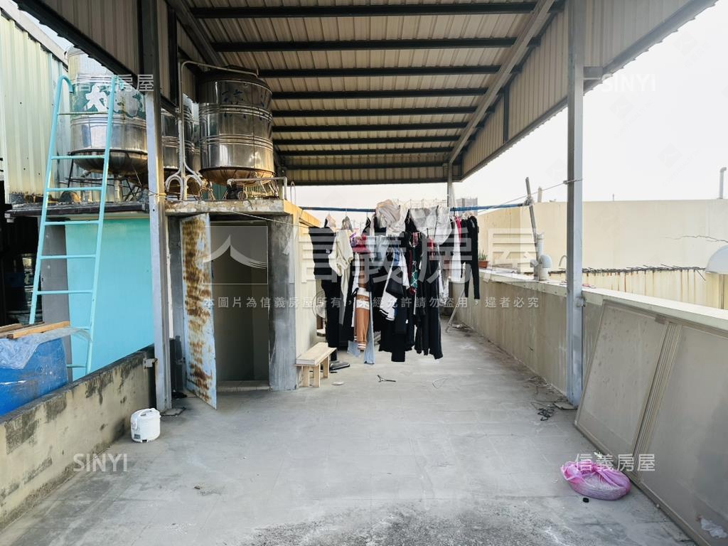 近仁武運動公園收租透天房屋室內格局與周邊環境