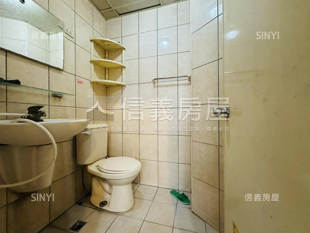 近仁武運動公園收租透天房屋室內格局與周邊環境