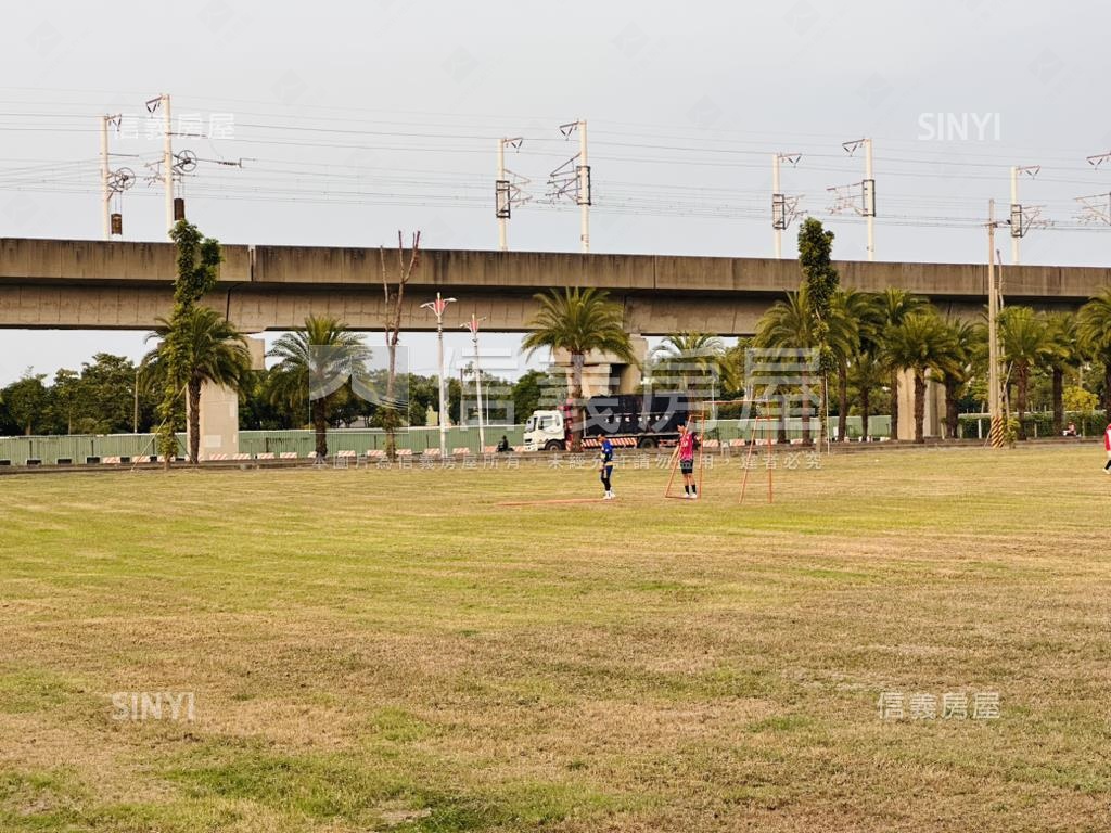 近仁武運動公園收租透天房屋室內格局與周邊環境