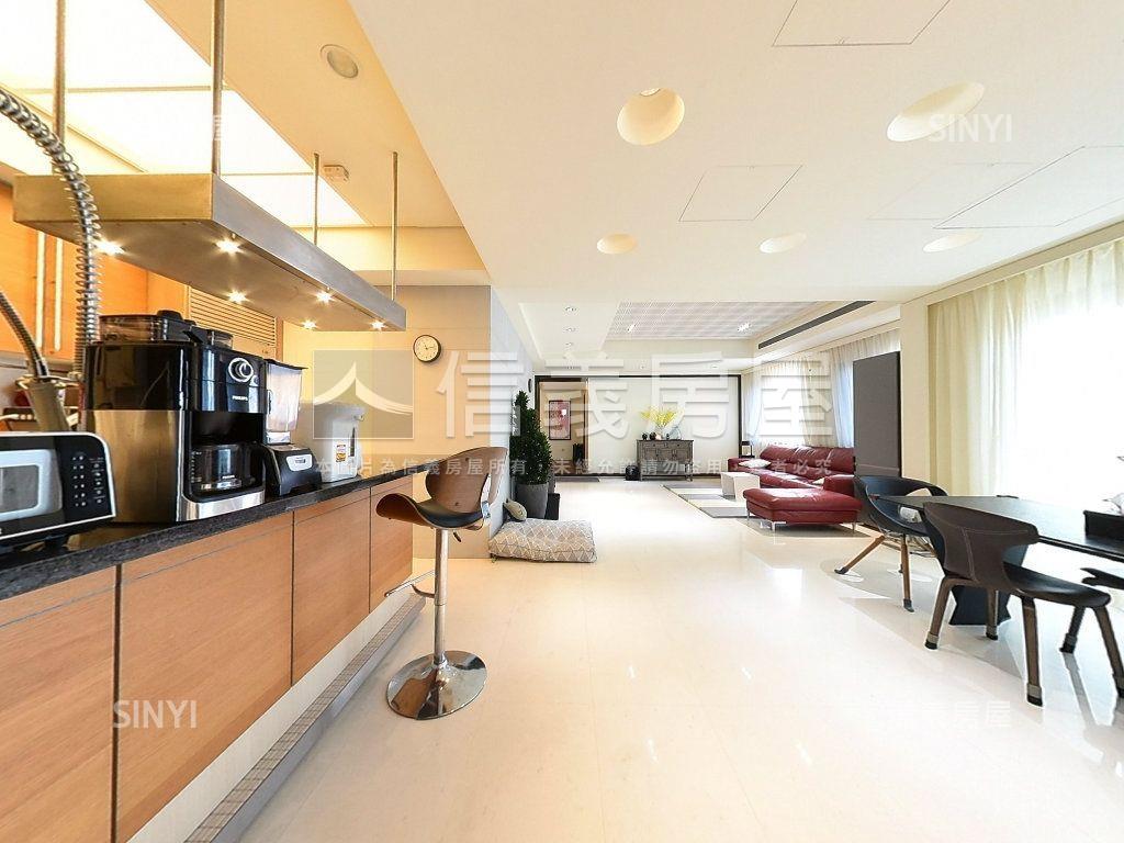 昇陽國寶雙車公園豪邸房屋室內格局與周邊環境