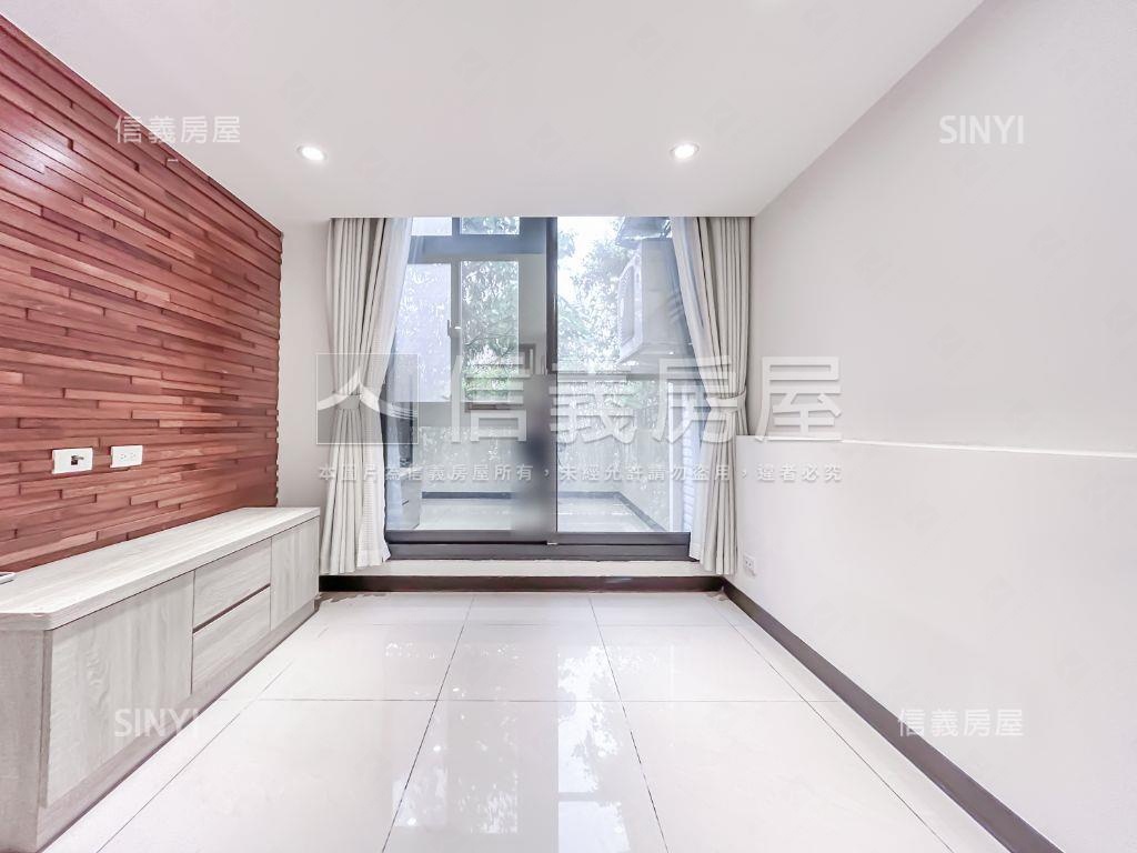 超級花園陽光綠意庭院房屋室內格局與周邊環境