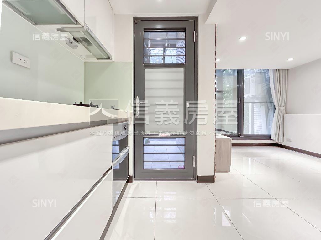 超級花園陽光綠意庭院房屋室內格局與周邊環境