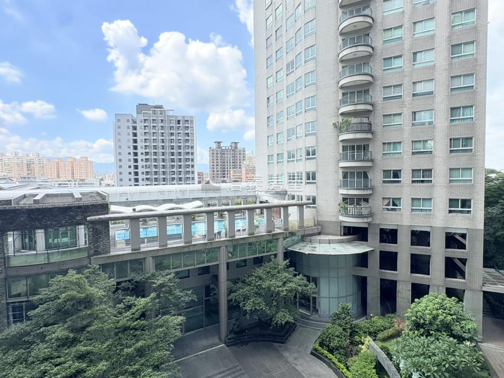 大英近捷運方正三房房屋室內格局與周邊環境