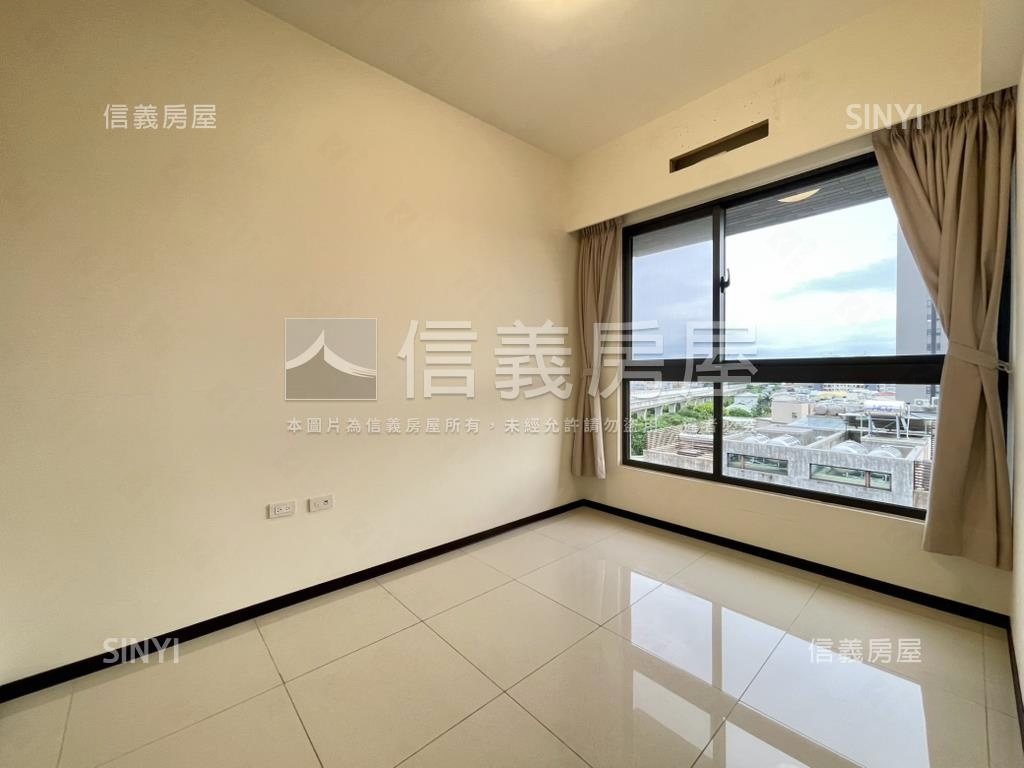 松竹雙鐵共構裝潢三房平車房屋室內格局與周邊環境