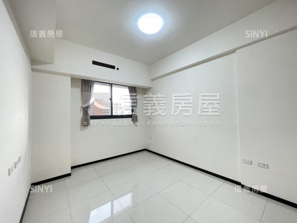 松竹雙鐵共構裝潢三房平車房屋室內格局與周邊環境