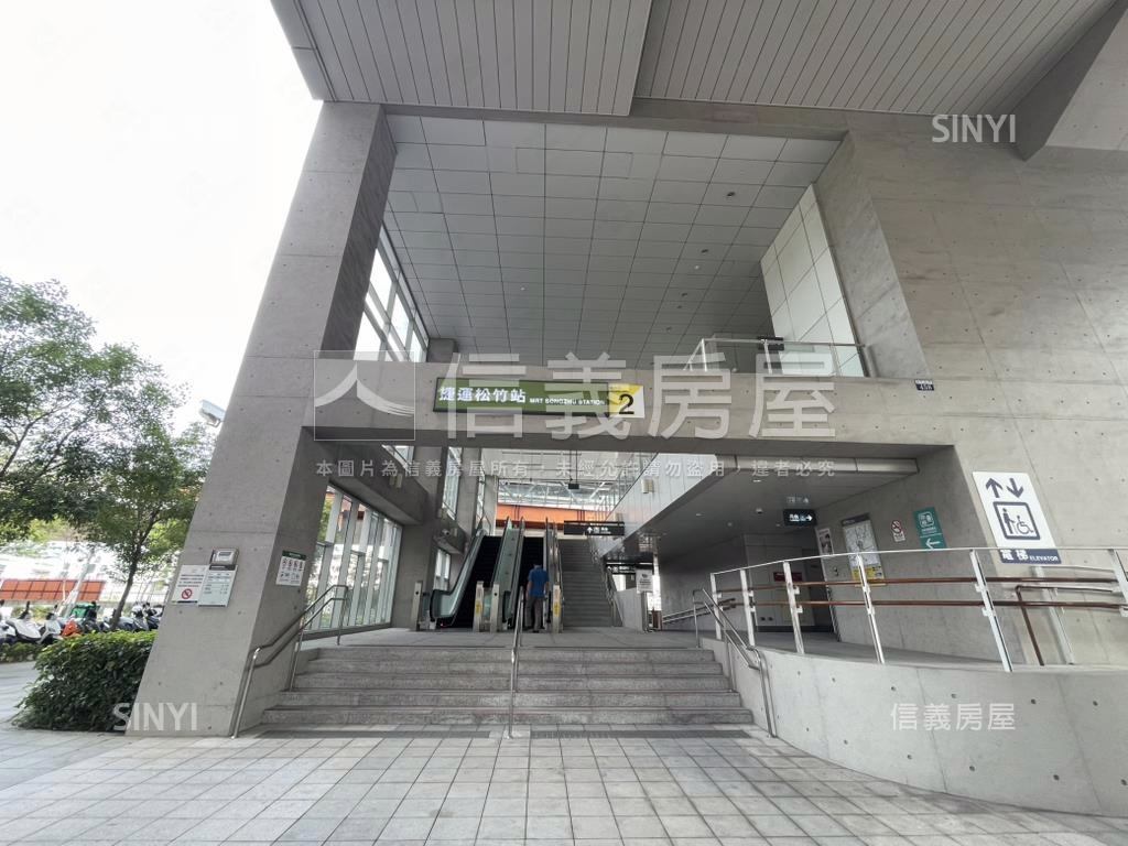 松竹雙鐵共構裝潢三房平車房屋室內格局與周邊環境