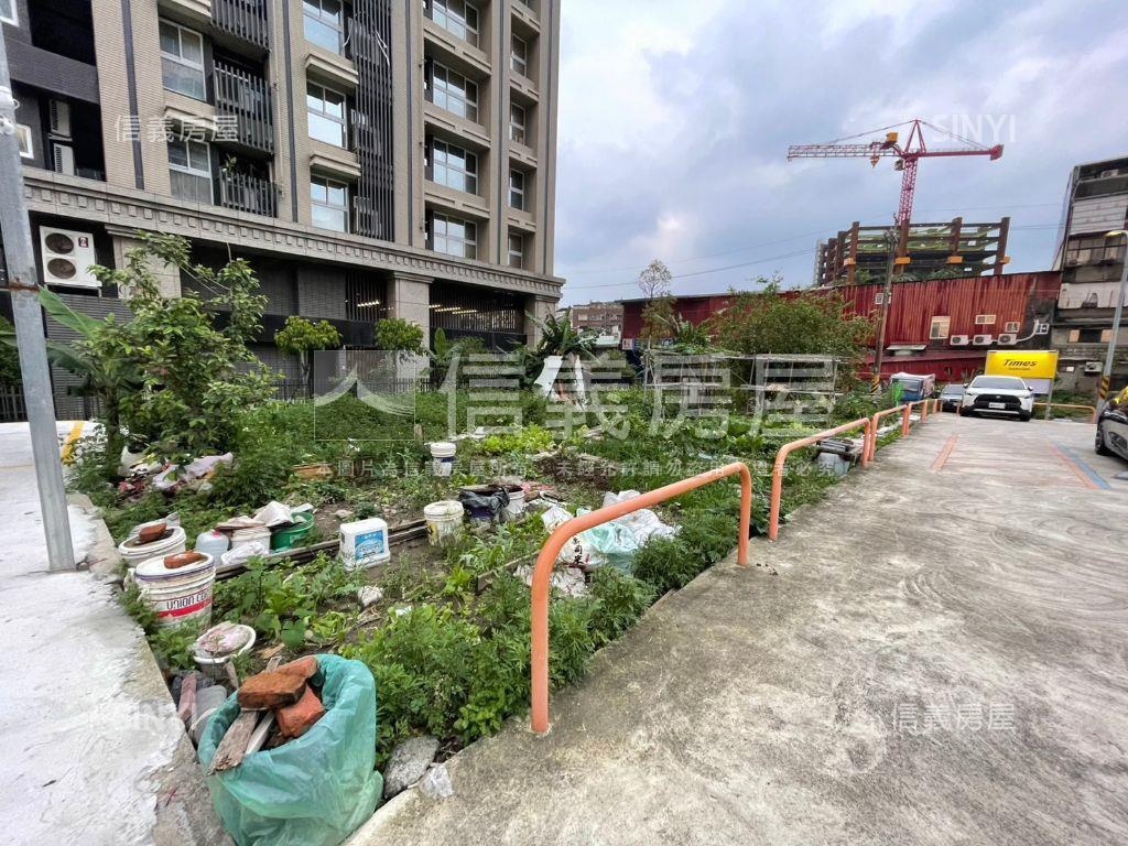 江子翠重劃Ｅ區稀有土地２房屋室內格局與周邊環境
