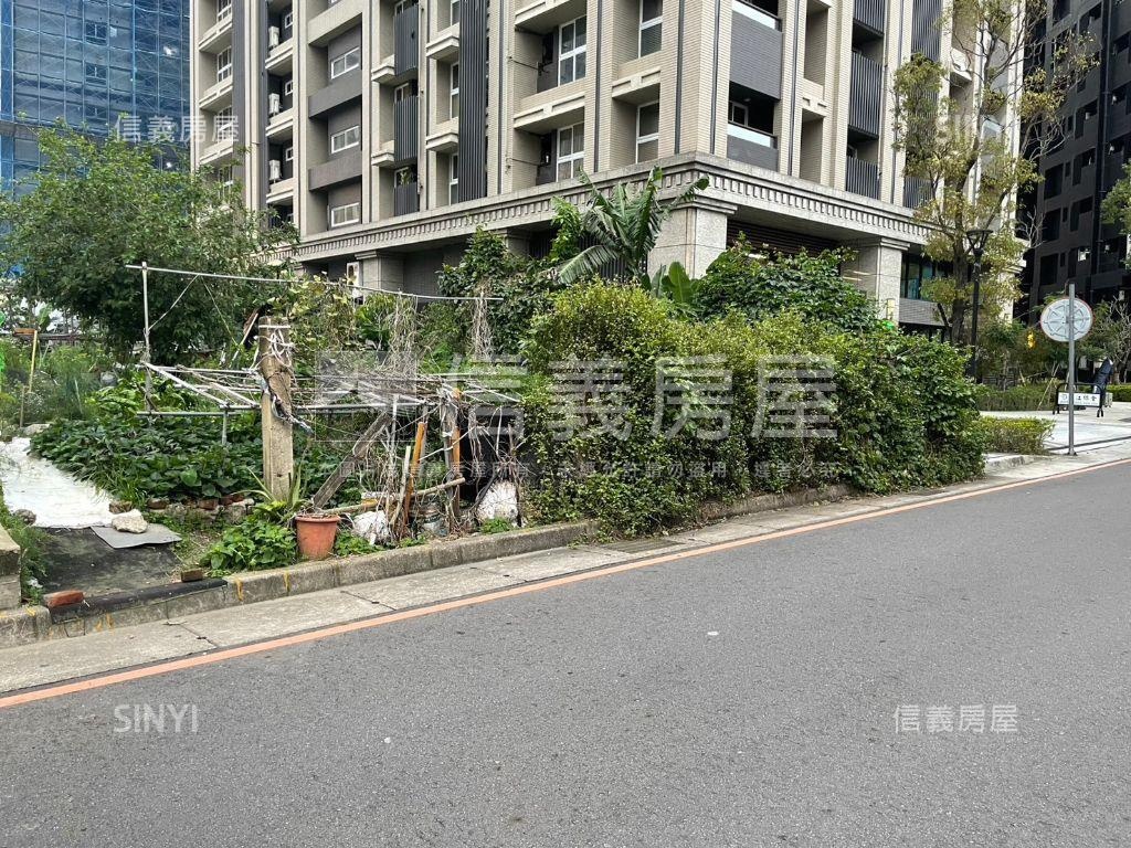 江子翠重劃Ｅ區稀有土地２房屋室內格局與周邊環境
