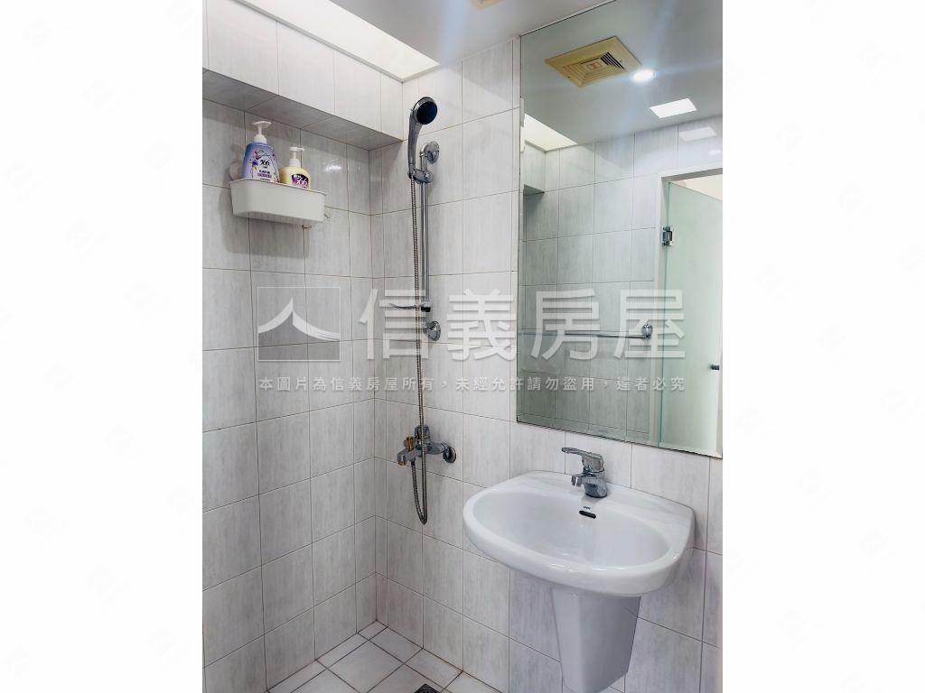 郵政附中設籍美套房房屋室內格局與周邊環境