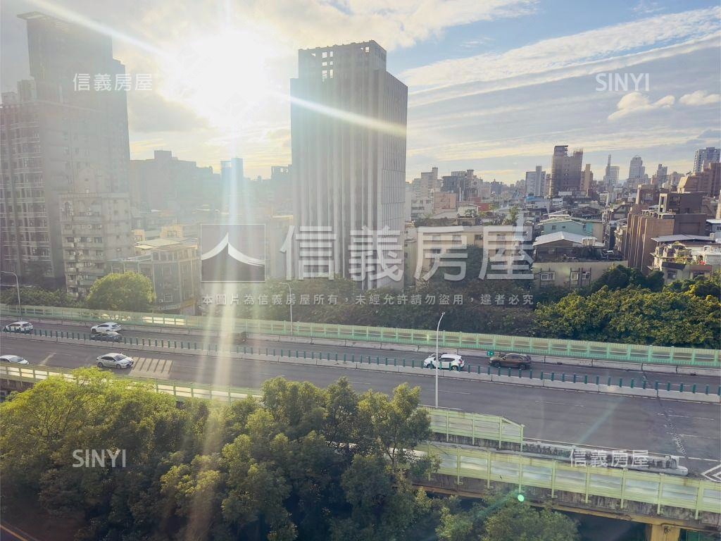 郵政附中設籍美套房房屋室內格局與周邊環境