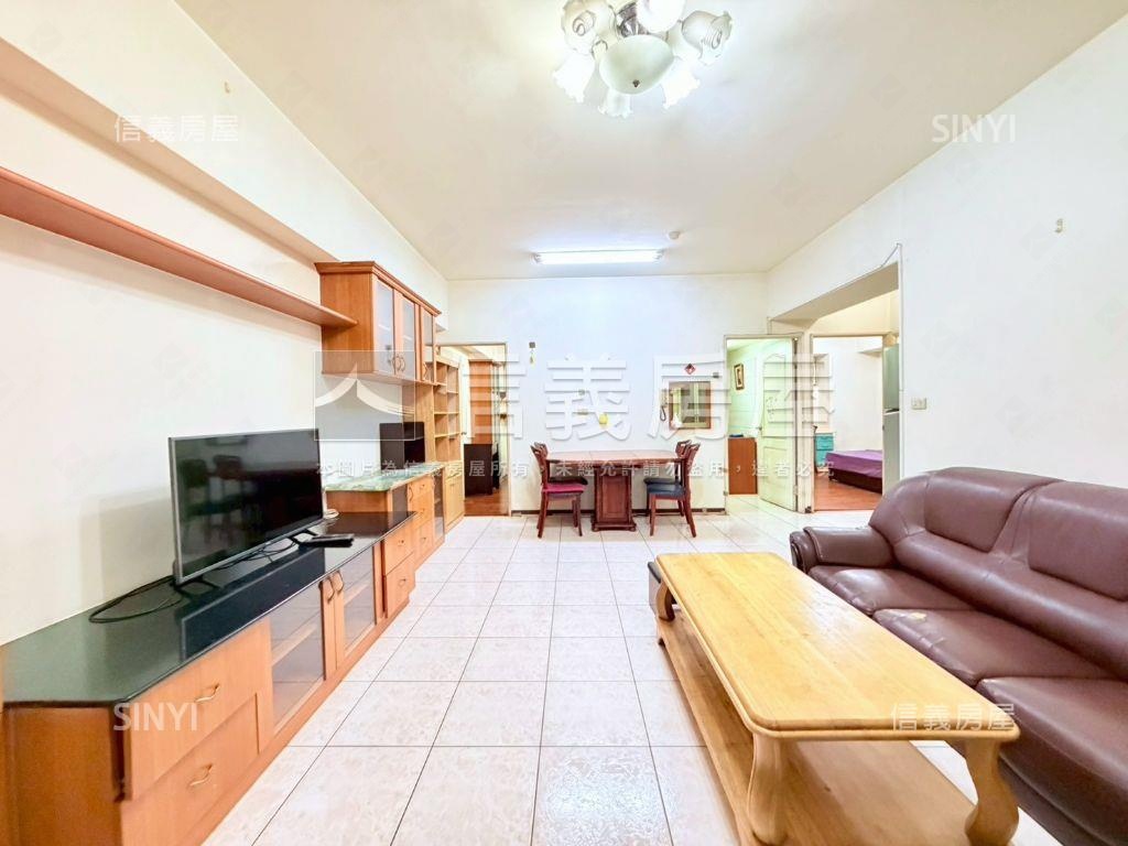 專任！順天建設三房平車房屋室內格局與周邊環境