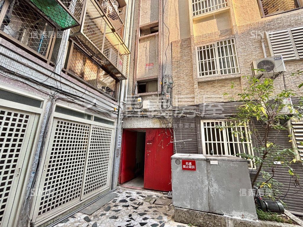 逢甲有管理員低總價套房房屋室內格局與周邊環境