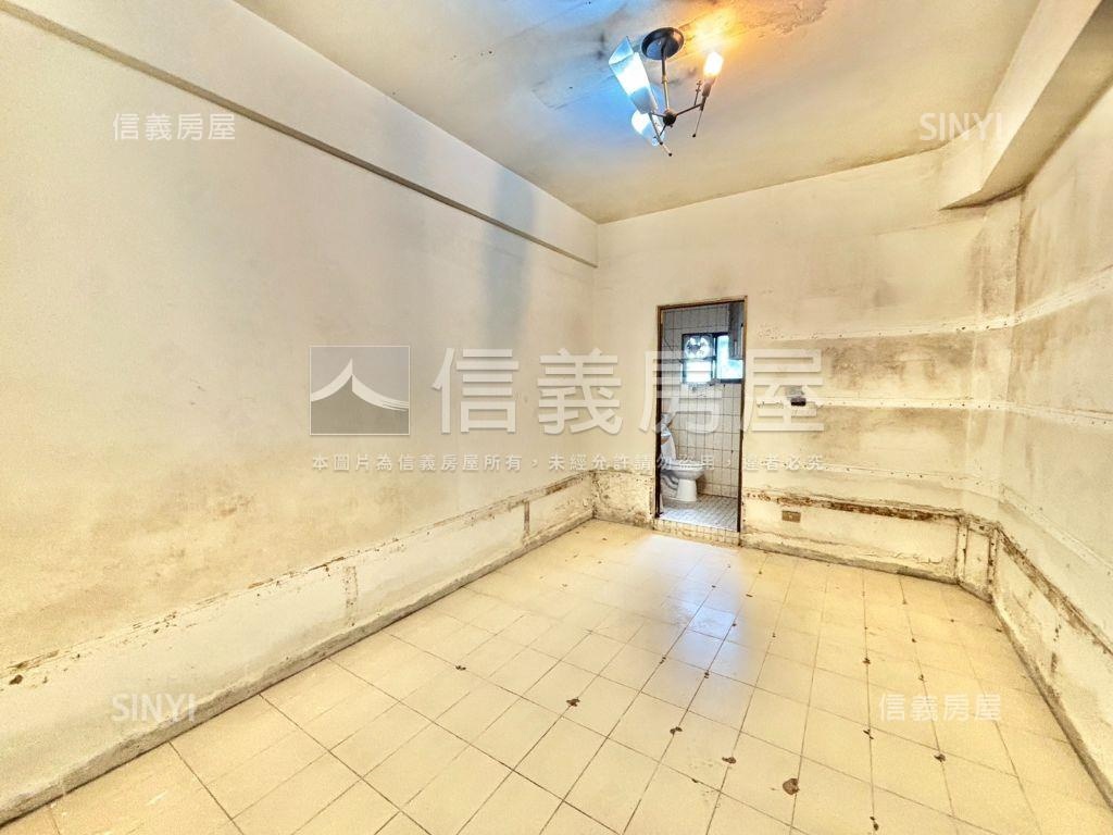 逢甲有管理員低總價套房房屋室內格局與周邊環境
