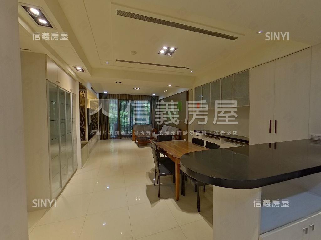 首泰大直面中庭車位房屋室內格局與周邊環境