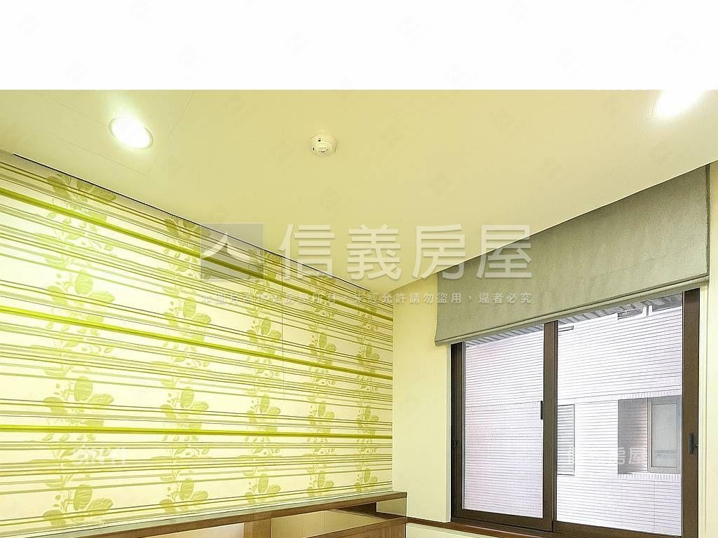 首泰大直面中庭車位房屋室內格局與周邊環境