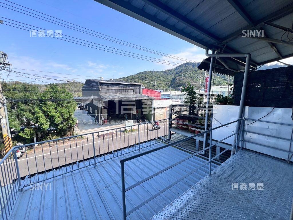 全新整理好停車透天房屋室內格局與周邊環境