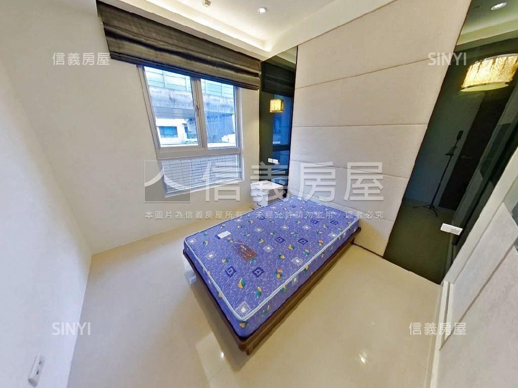 長虹凌雲大戶露台豪邸房屋室內格局與周邊環境