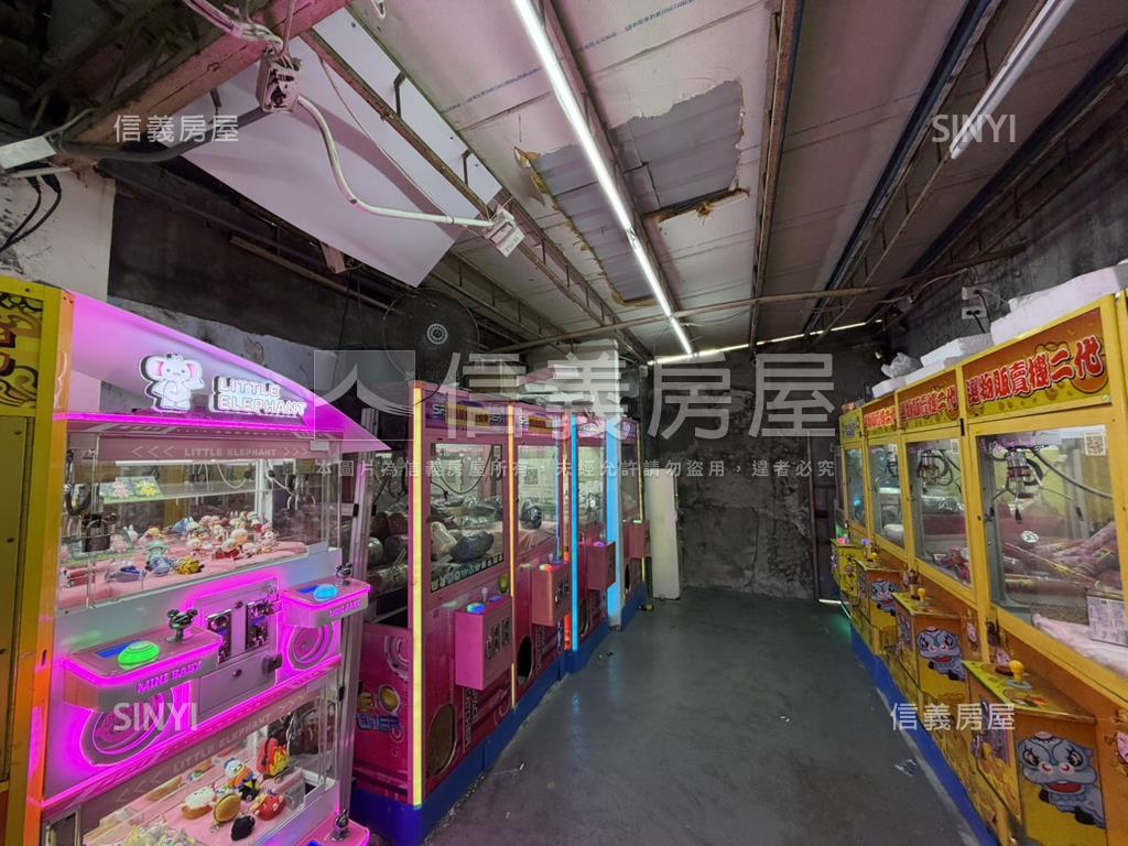 哈密公園透天招財金店房屋室內格局與周邊環境