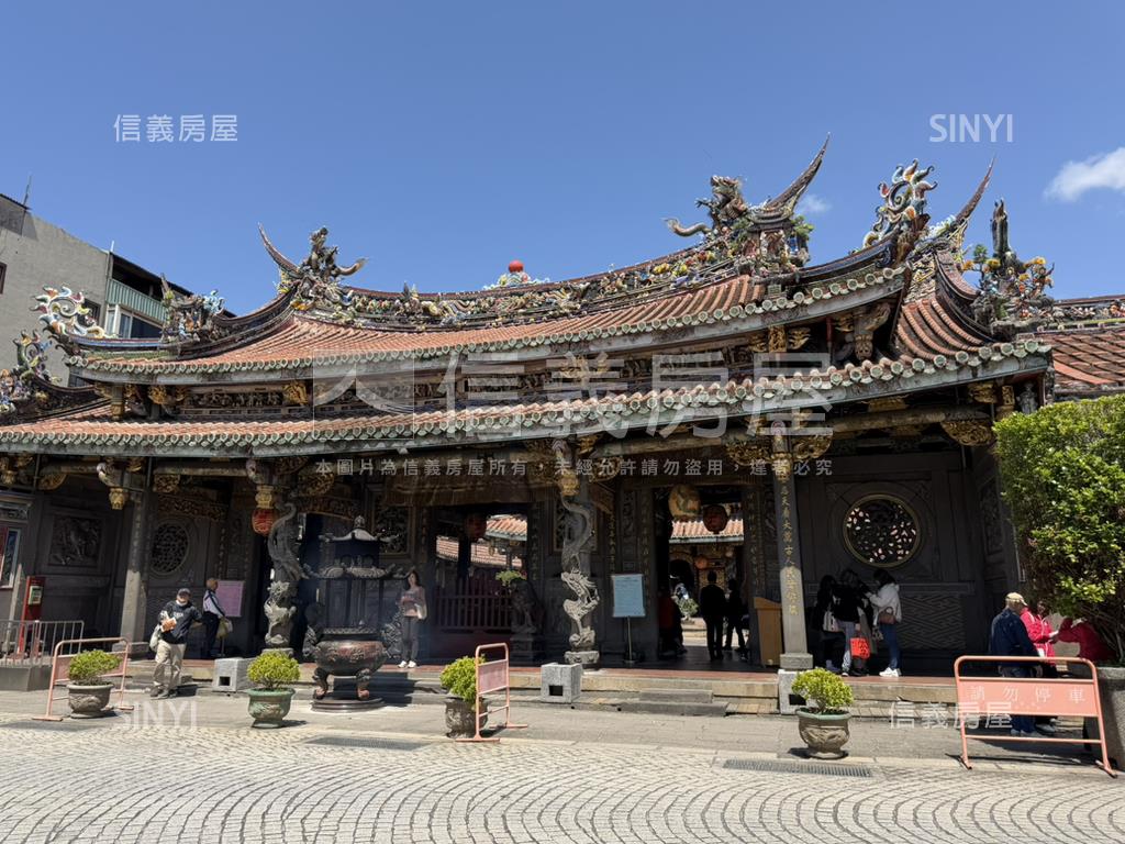 哈密公園透天招財金店房屋室內格局與周邊環境