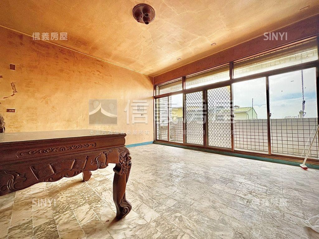 南科｜大空間朝南傳統透天房屋室內格局與周邊環境
