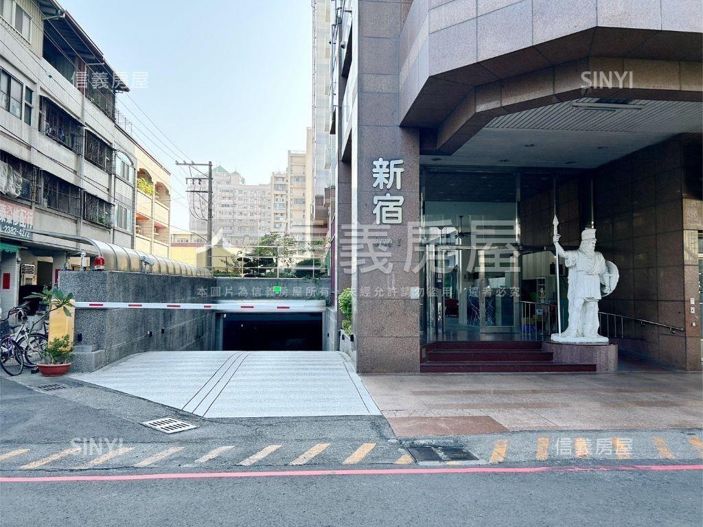 南屯國小旁四房高樓視野戶房屋室內格局與周邊環境