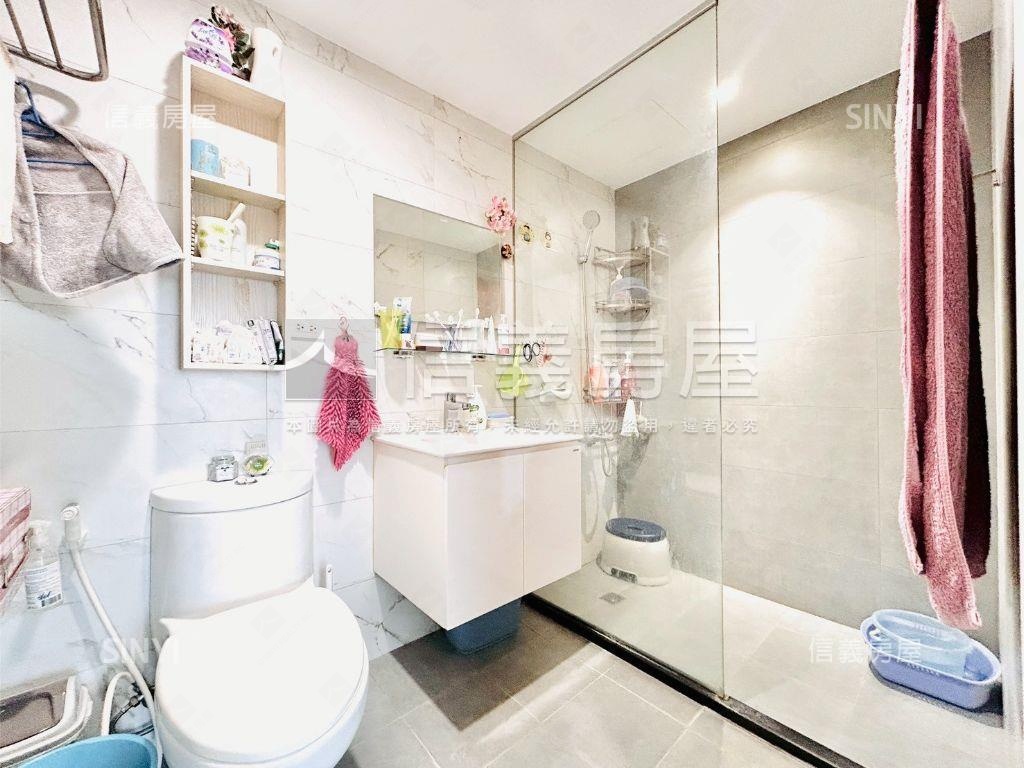 台中陽明高樓視野三房房屋室內格局與周邊環境