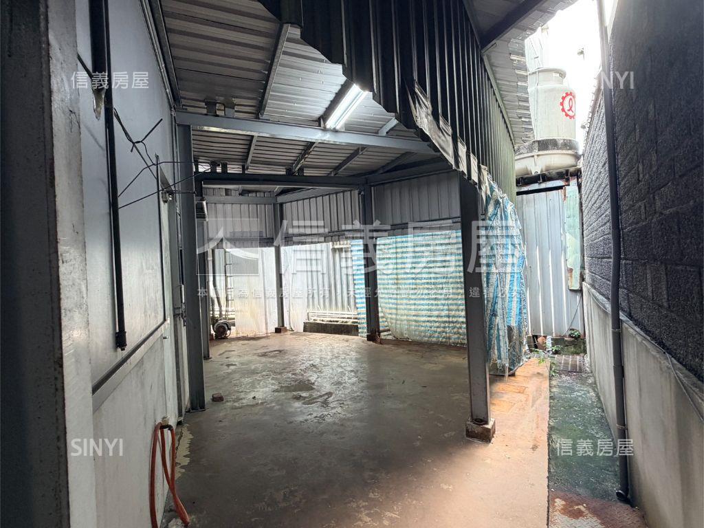 頂崁工業區整棟鋼構廠房房屋室內格局與周邊環境