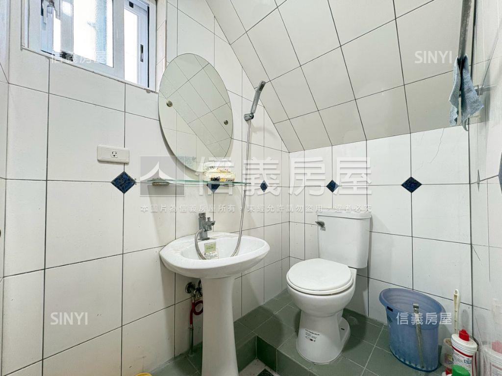 南科｜邊間小資透天房屋室內格局與周邊環境