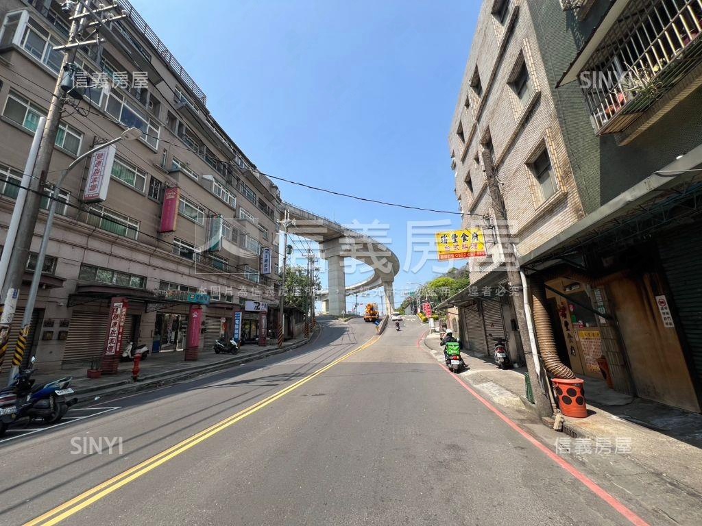 新裝潢，鶯歌國華三樓房屋室內格局與周邊環境