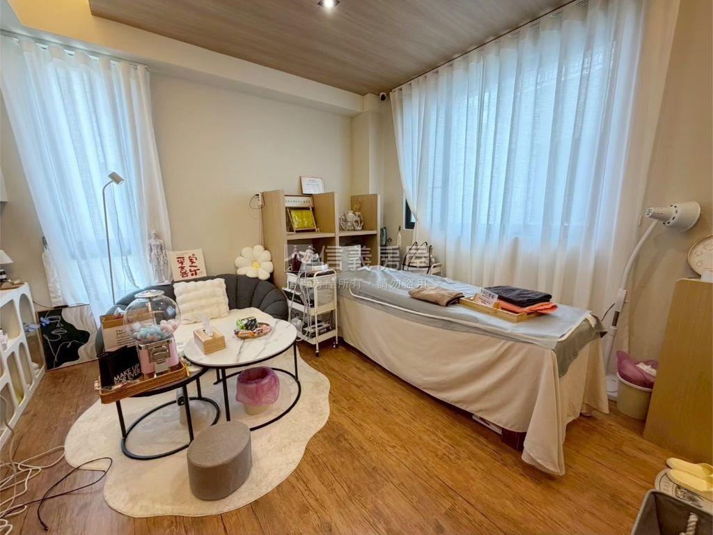 夏川鄰美邊間透店房屋室內格局與周邊環境