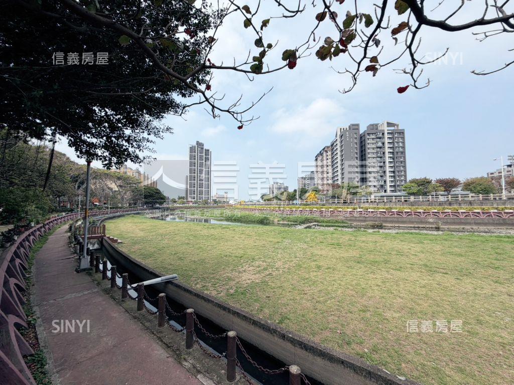 面公園土地房屋室內格局與周邊環境