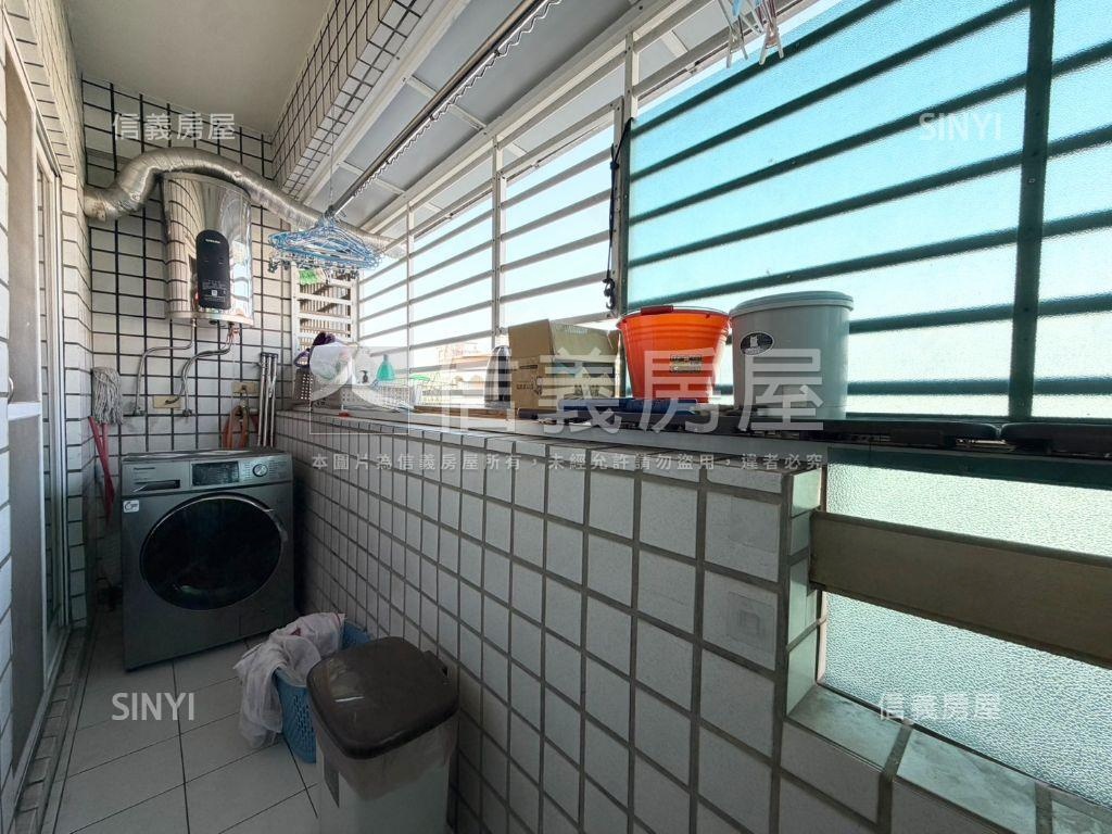 東區溫馨兩房一室附車位房屋室內格局與周邊環境