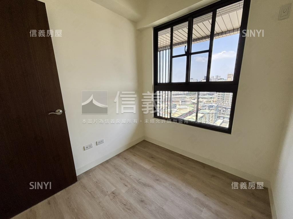 艾美ＭＯＭＡ２房平車房屋室內格局與周邊環境