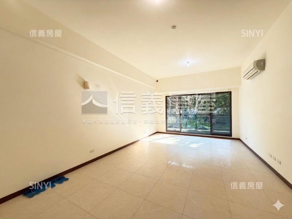 專任峰景邊間鳳翔庭院房屋室內格局與周邊環境