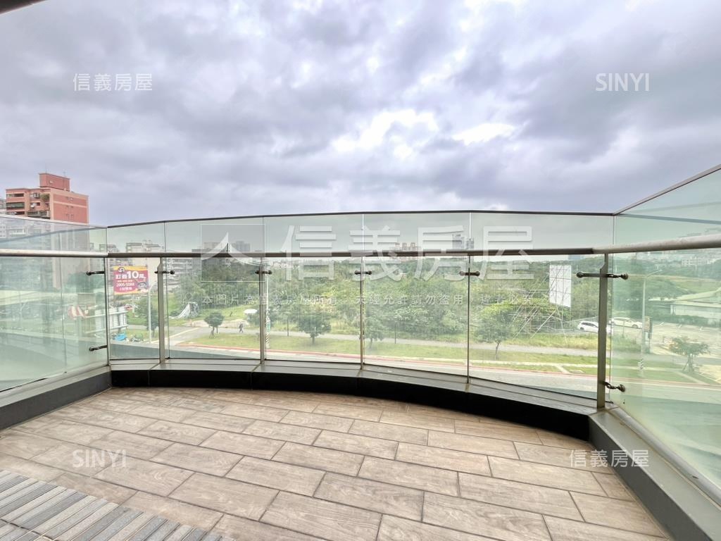 淡江大苑一層一戶景觀佳房屋室內格局與周邊環境