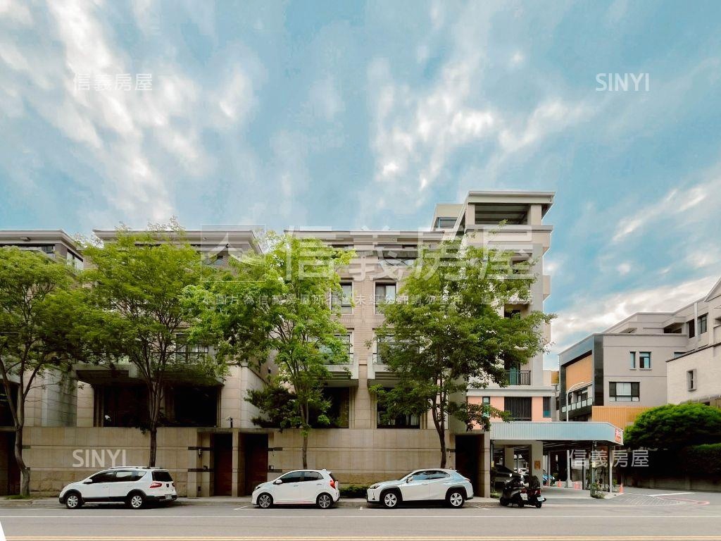 七期臨路裝潢豪墅房屋室內格局與周邊環境