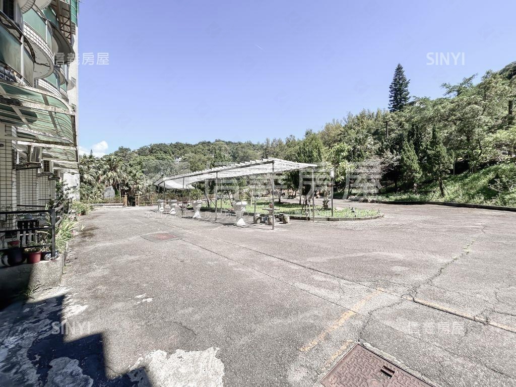 瑞松景觀大套房房屋室內格局與周邊環境