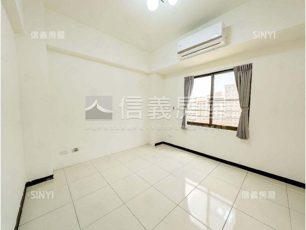１８甲前後陽台景觀四房房屋室內格局與周邊環境